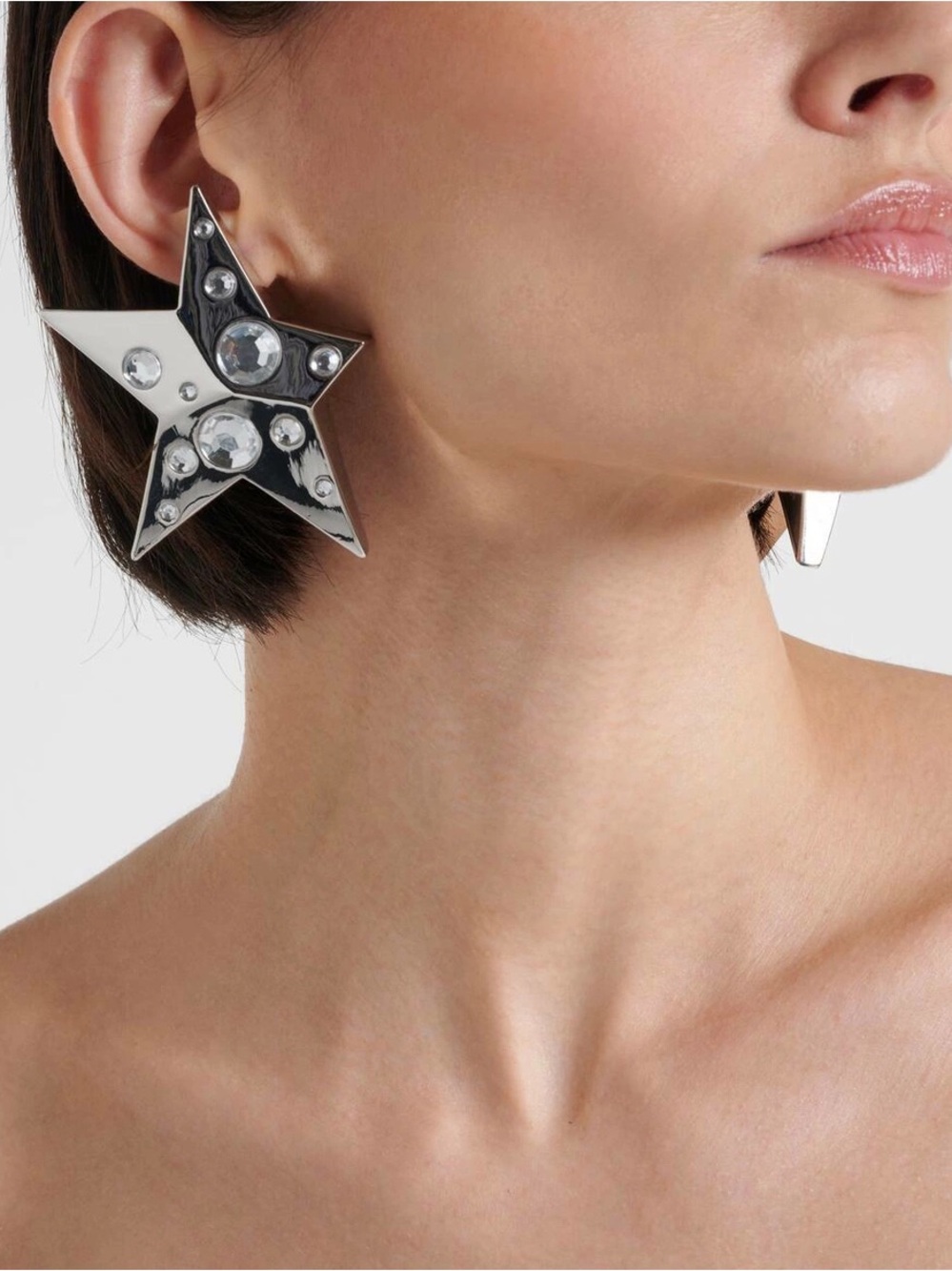 AREA - Crystal- embellished star earrings